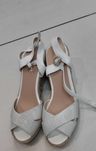 Buty sandały r. 38 białe srebrne