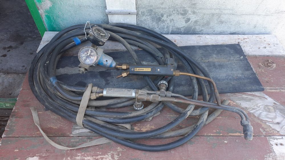 Продам газовий різак + пальник