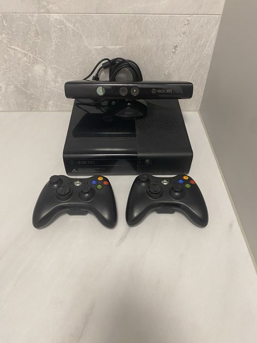 Witam sprzedam zestaw xbox 360