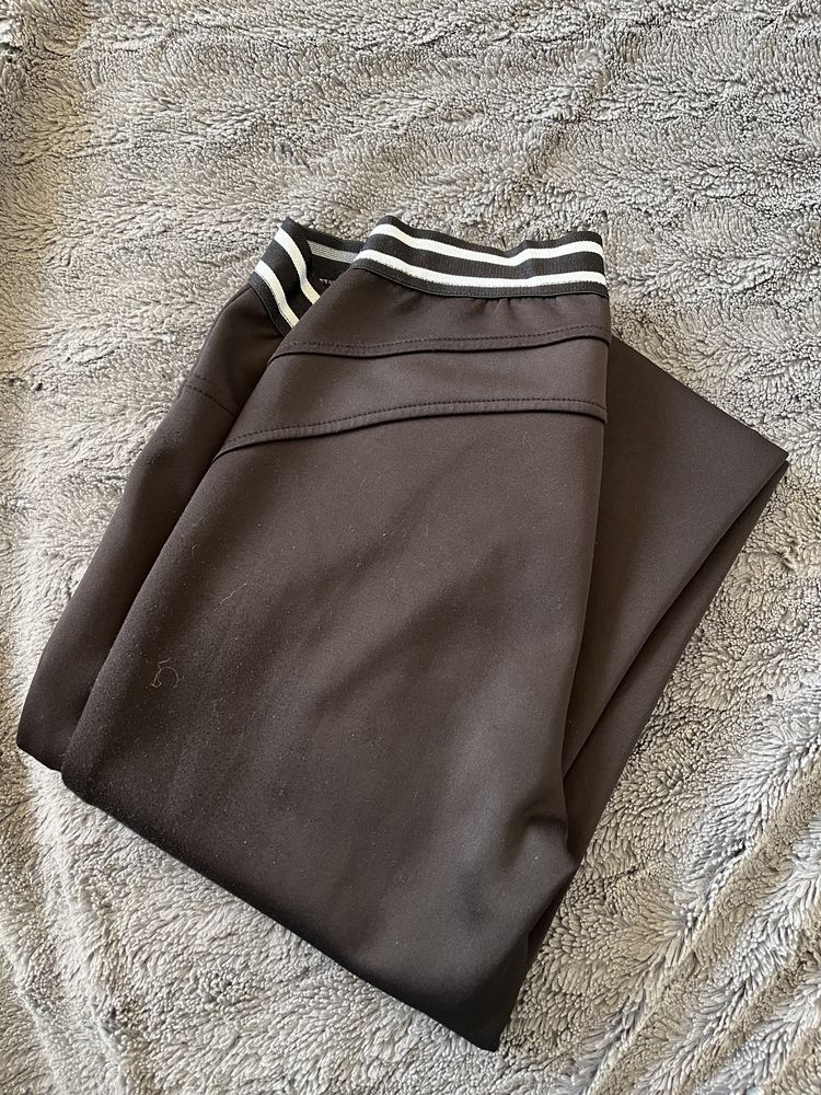 Czarne legginsy, M