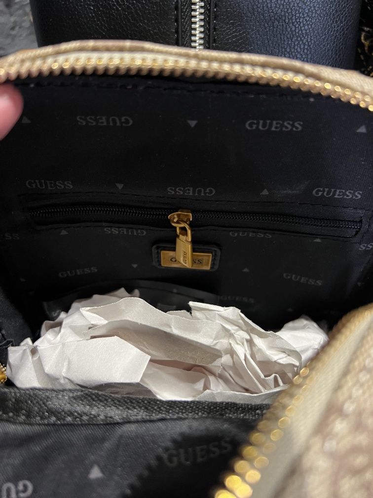 Чоловіча плоска слінг-сумка Guess гуес гес гуесс гесс сумочка барсетка