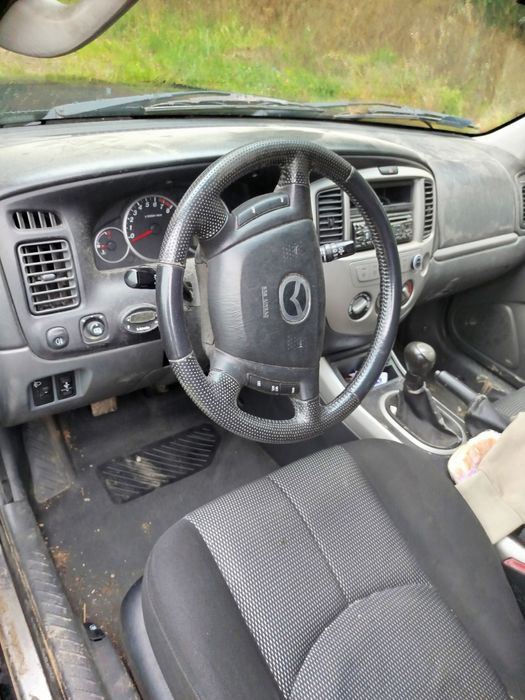 Mazda trybute 2.3 LPG