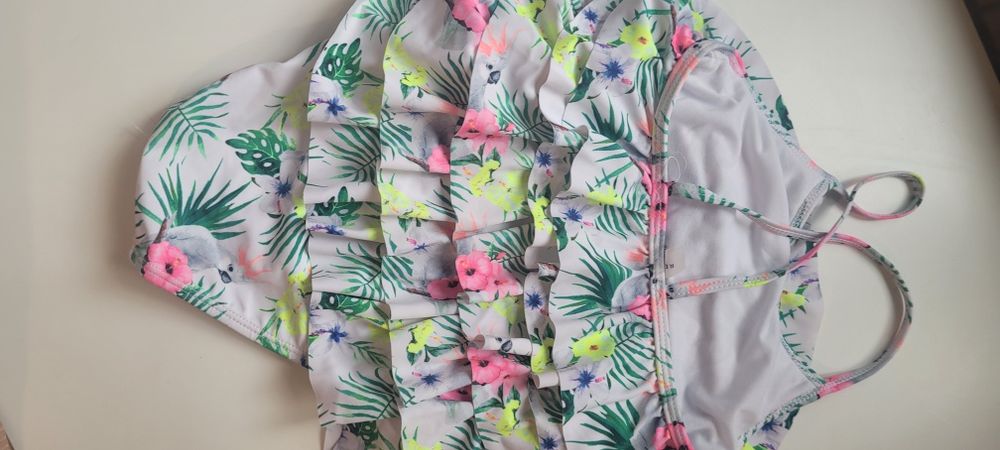 Strój kąpielowy reserved