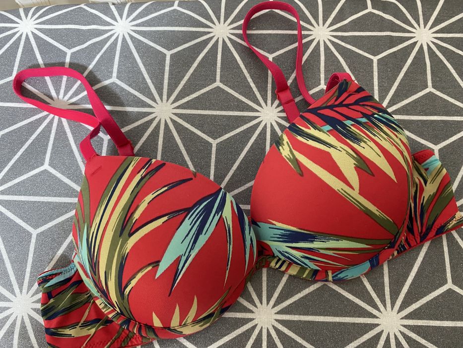 Бюстгальтер Victoria’s Secret