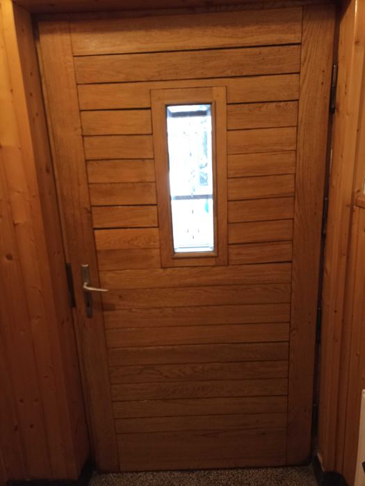 Sprzedam drzwi dębowe z futryną