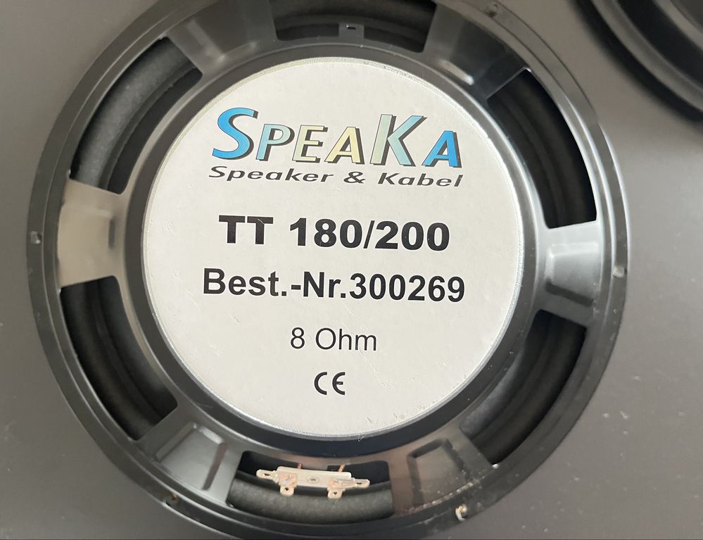 Głośniki niskotonowe SpeaKa TT180/200 30 cm 8 Ohm 200 W
