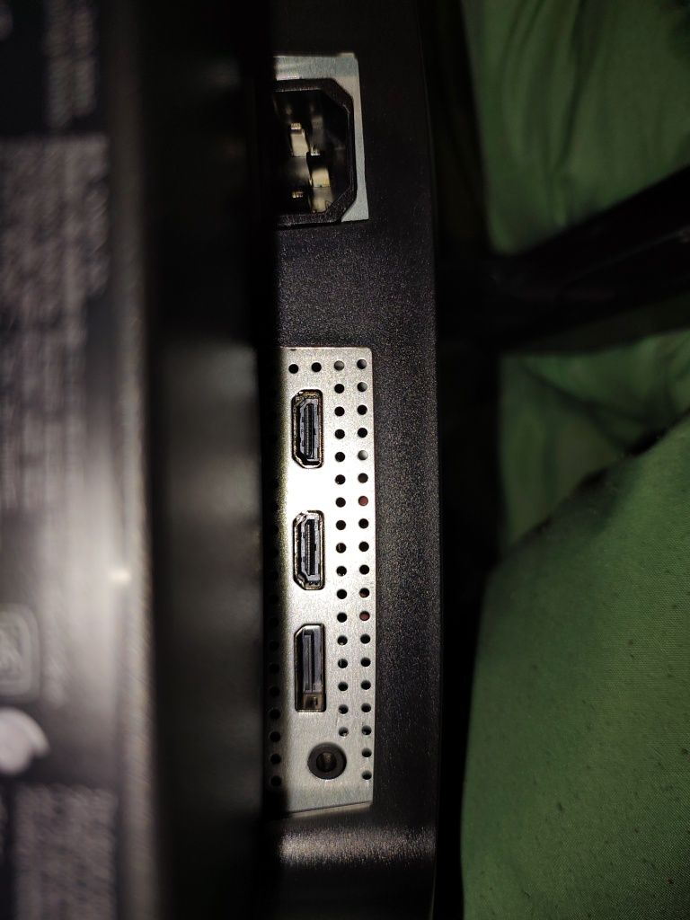 Monitor HP omen c32