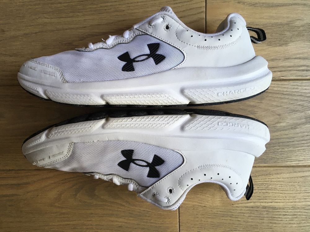 Кросівки Under Armour Charged Assert 3026175-104, оригінал