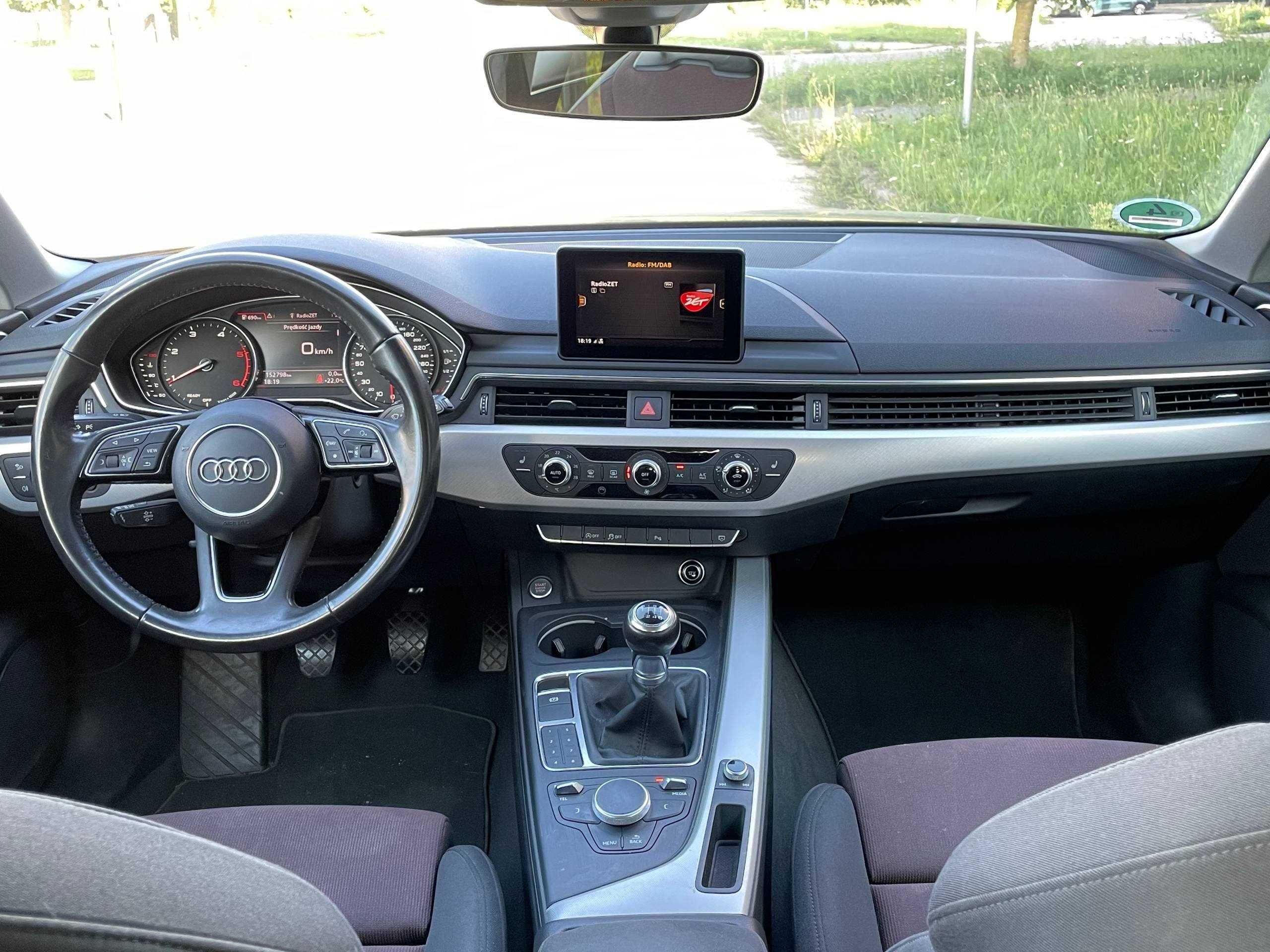 Audi A4 B9 2.0 TDI 150KM 2017r Navi Bi-Xenon Led Klimatronic Serwis