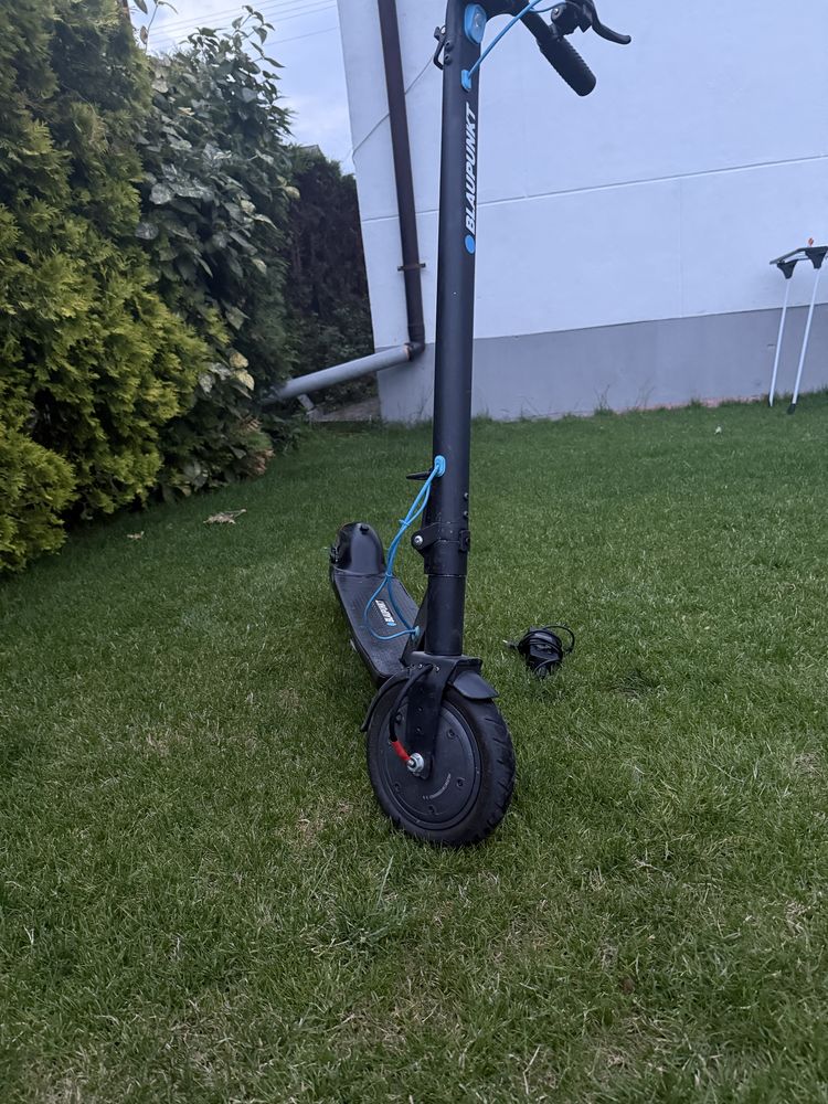Hulajnoga elektryczna blaupunkt ESC808