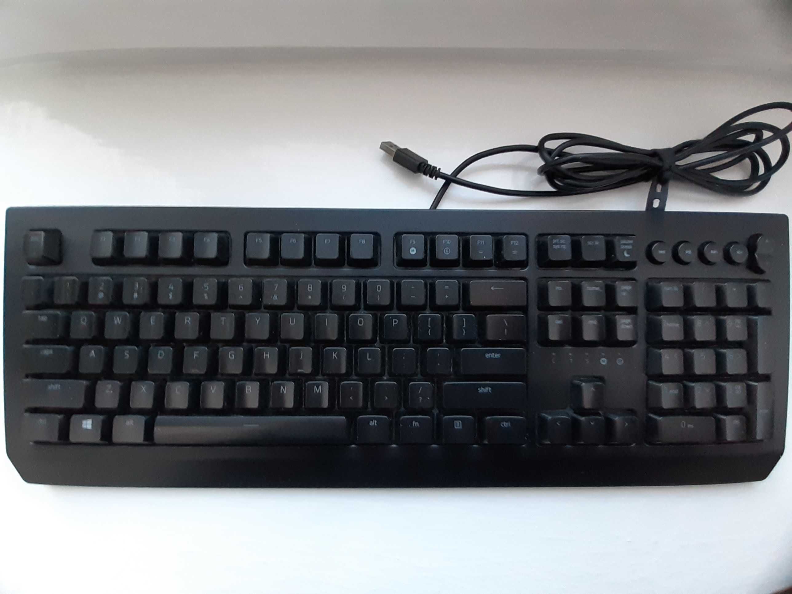 Razer cynosa v2 rgb підсвітка