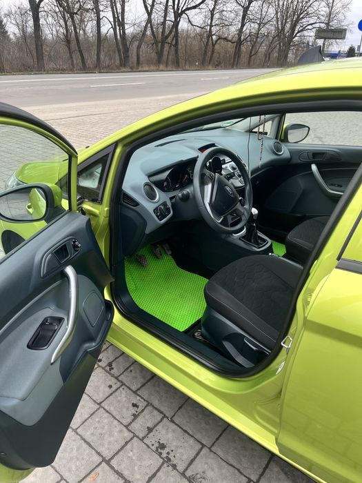 Продам Форд фієста