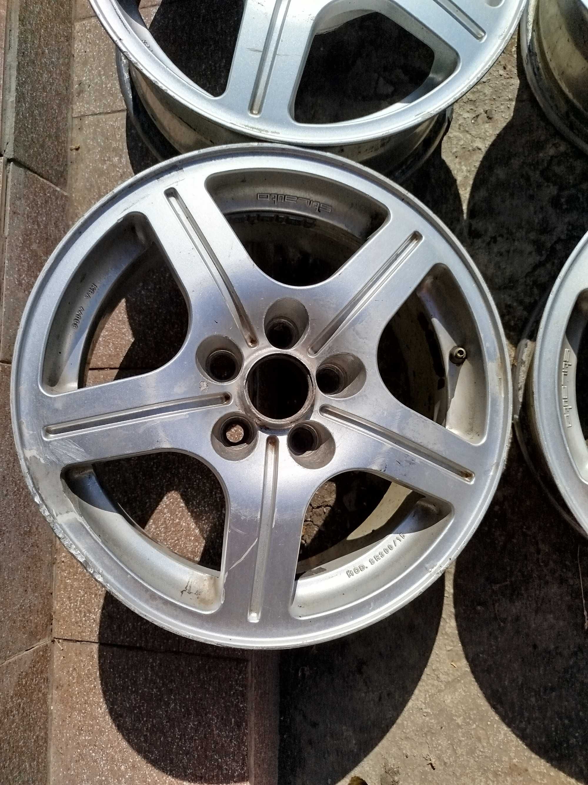 Диски Stilauto SR300 R15 J6.5 5x114.3 ET 40 Dia 67.0
