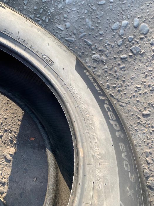 Шини нові 235/65 r17 пара Hankook 2023р зима