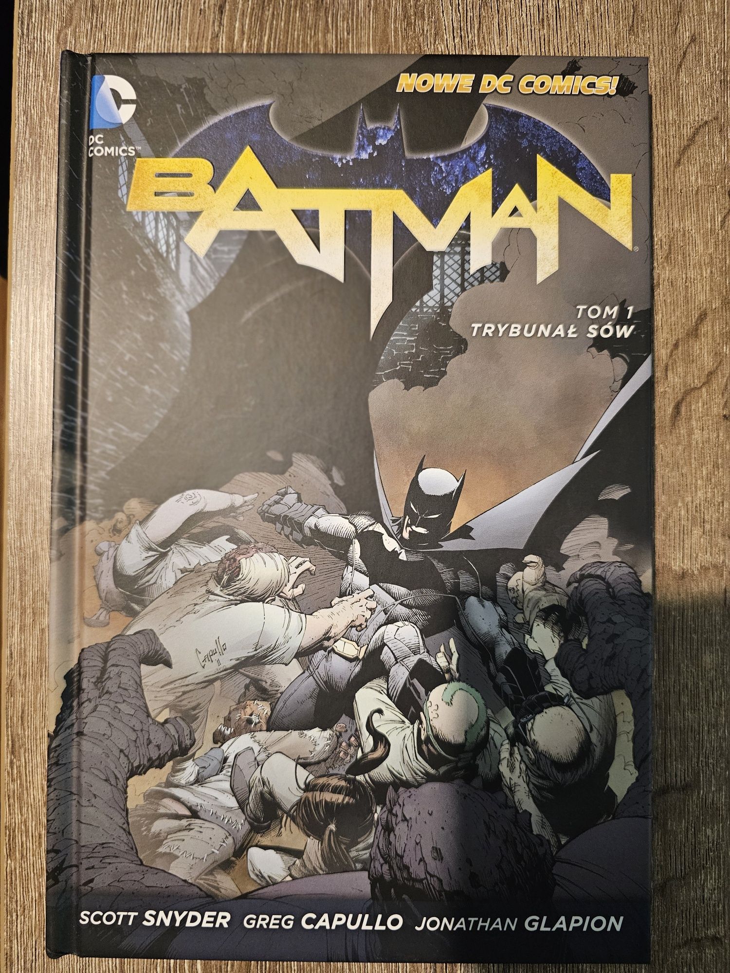 Batman Trybunał Sów - tom 1