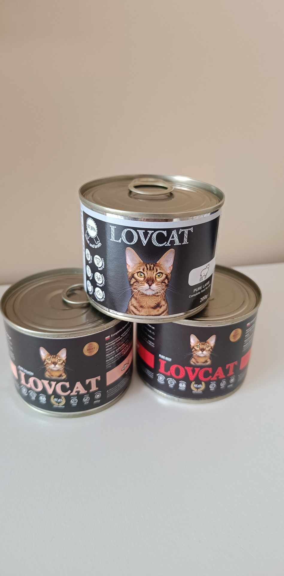 Karma monobiałkowa Lovcat 3x200g