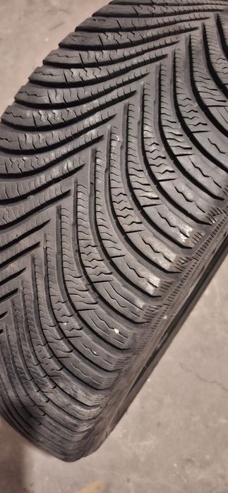Opony zimowe 4 szt. Michelin Alpin 5 215/45 R 17