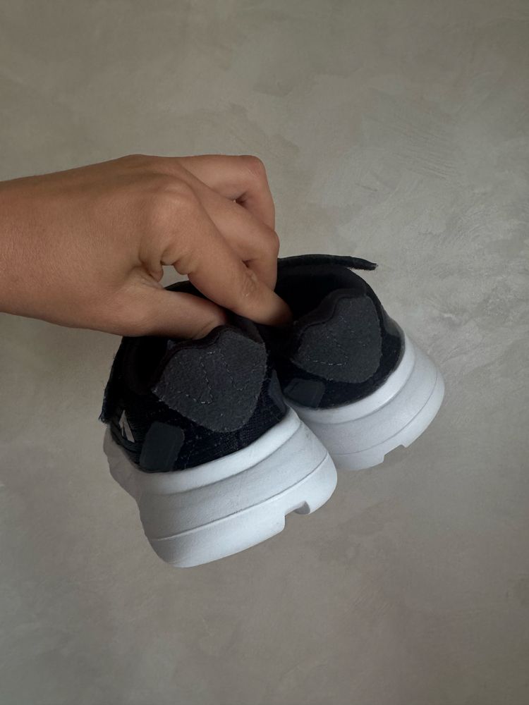 Стан нових! Adidas Duramo 24-25