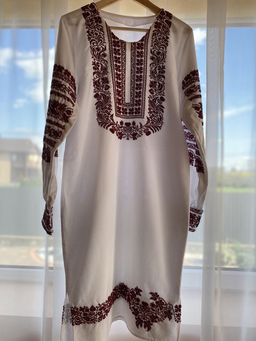 Вишите плаття