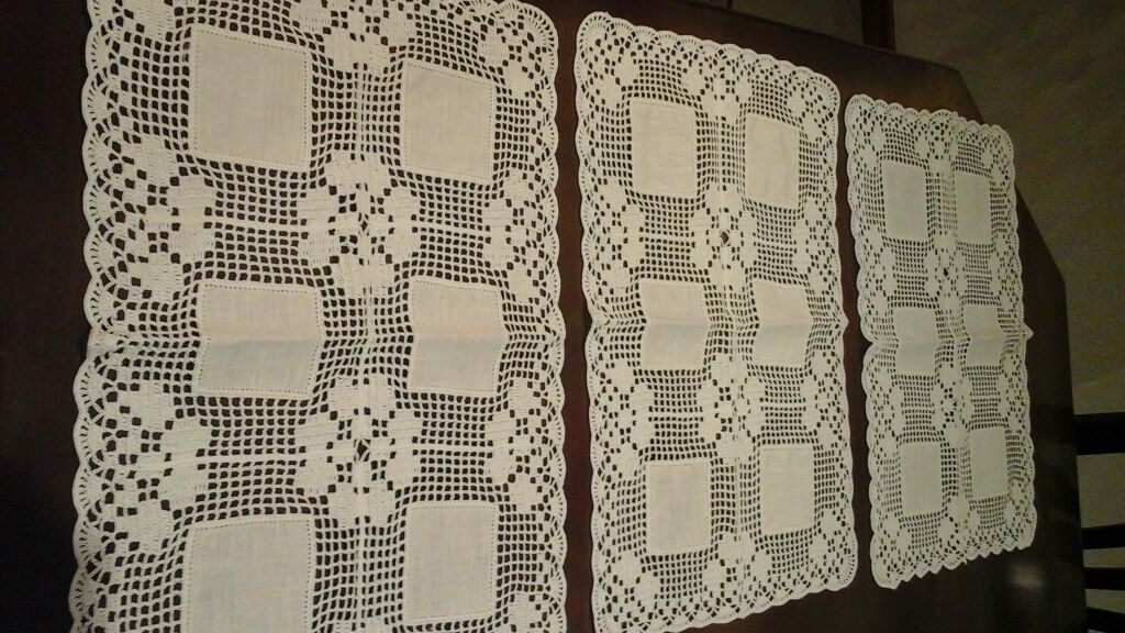 Panos de renda para quarto e outros fins