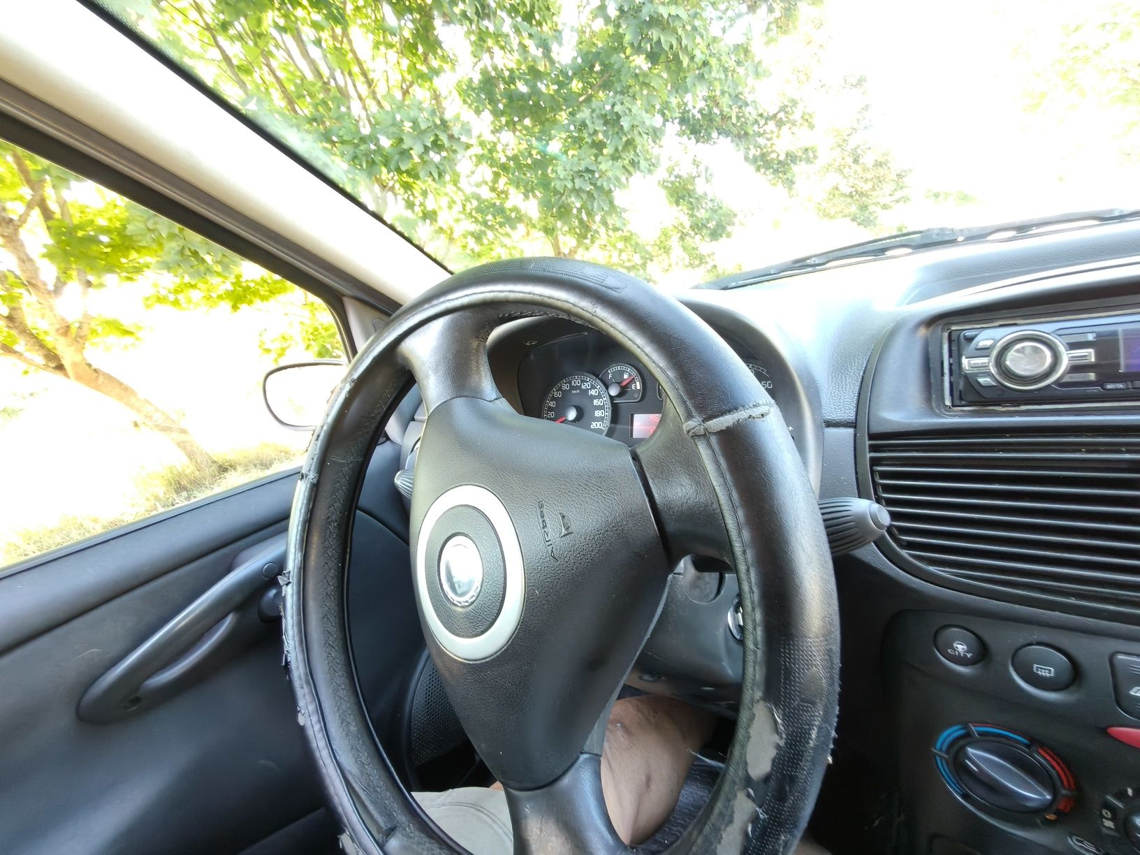 Fiat Punto diesel 5 lugares