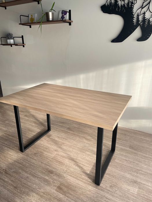 Стіл обідній. Стол кухонный