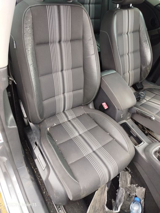 Interior Golf 6 c/ forras Portas