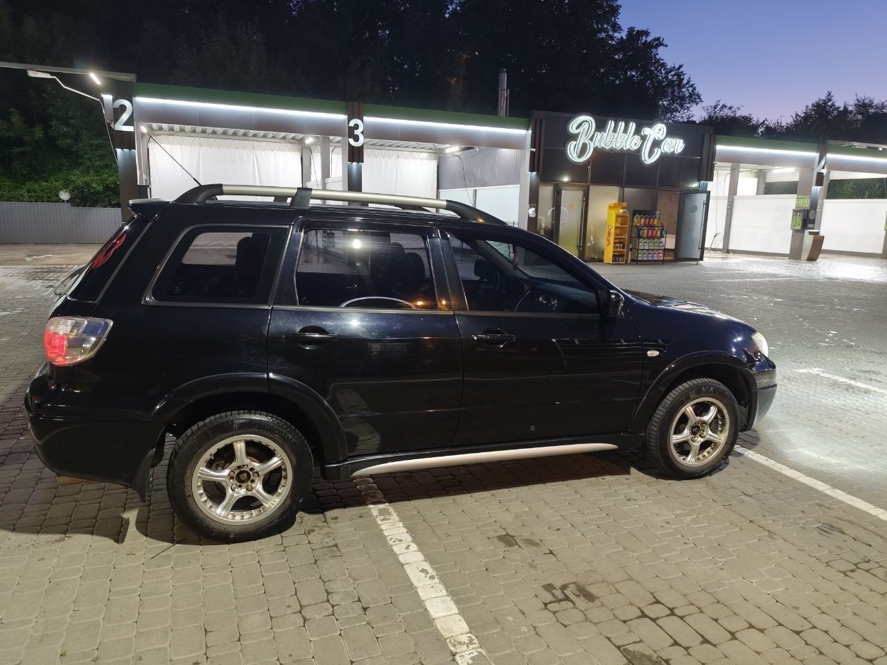 Продам Mitsubishi