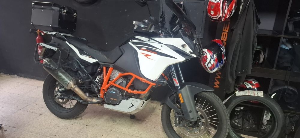 Ktm adventure 1090r
