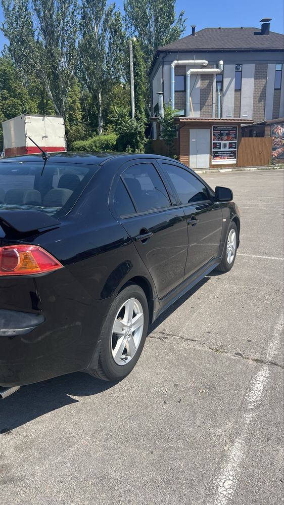 Mitsubishi lancer X 2008, 2.0, автомат