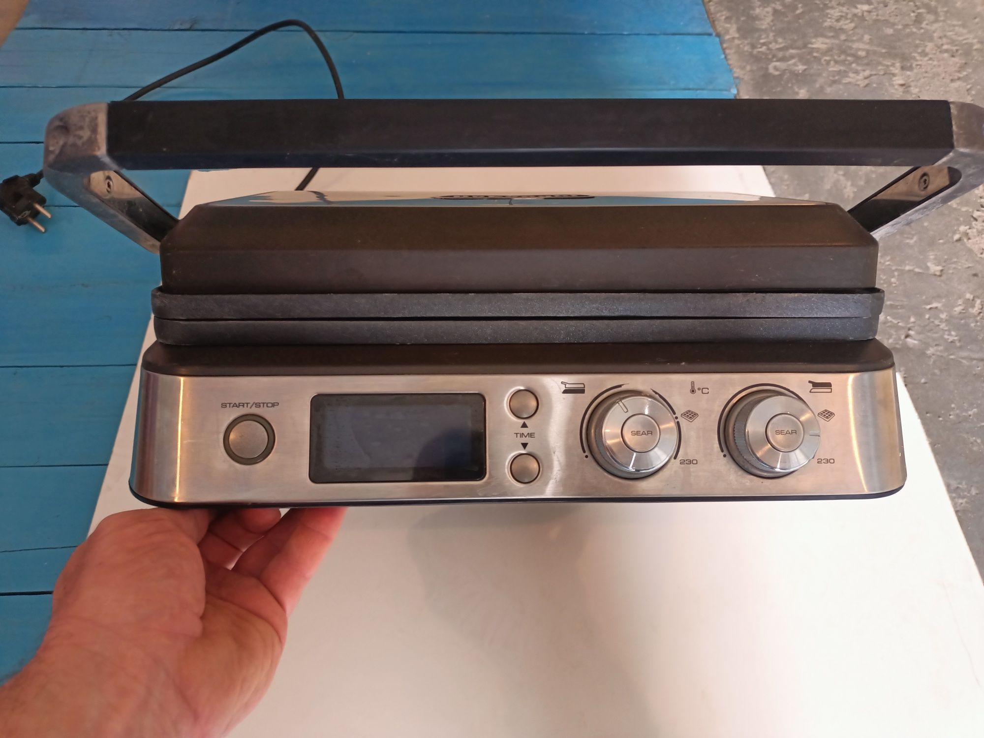 Продаю Гриль Delonghi б/у