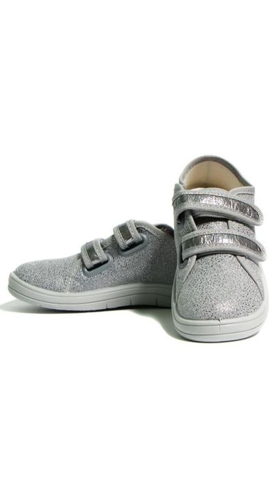 Кеди на липучках для дівчинки Waldi