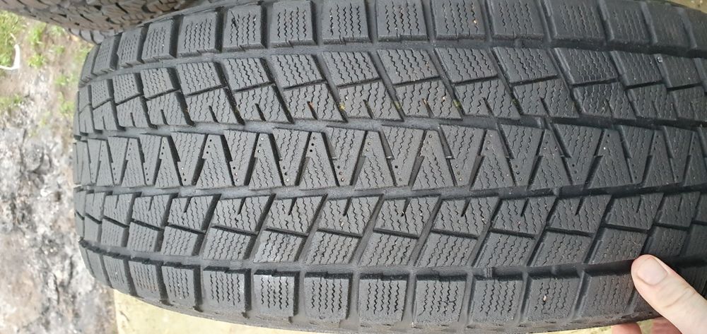 Sprzedam opony Bridgestone