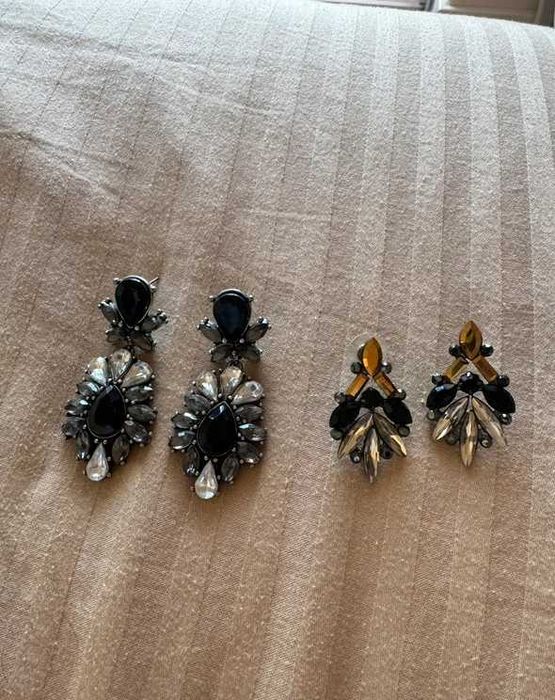 Conjunto de 2 pares de brincos pretos