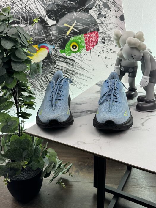 Кросівки Hoka Clifton 9 41 розмір Е6564