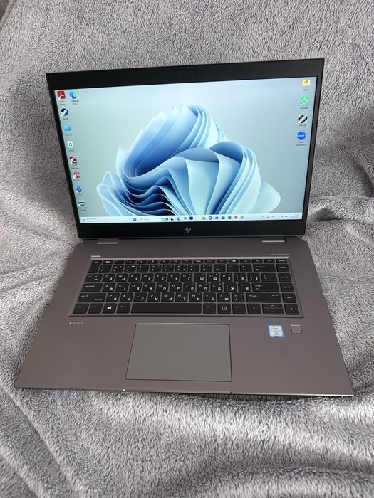 Продам ноутбук HP ZBook Studio G5 + подарунок