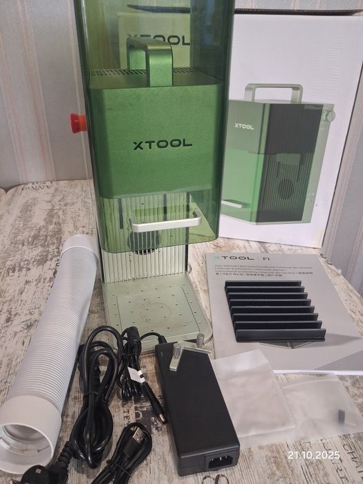 Лазерний гравер xTool F1 + Slide Extension