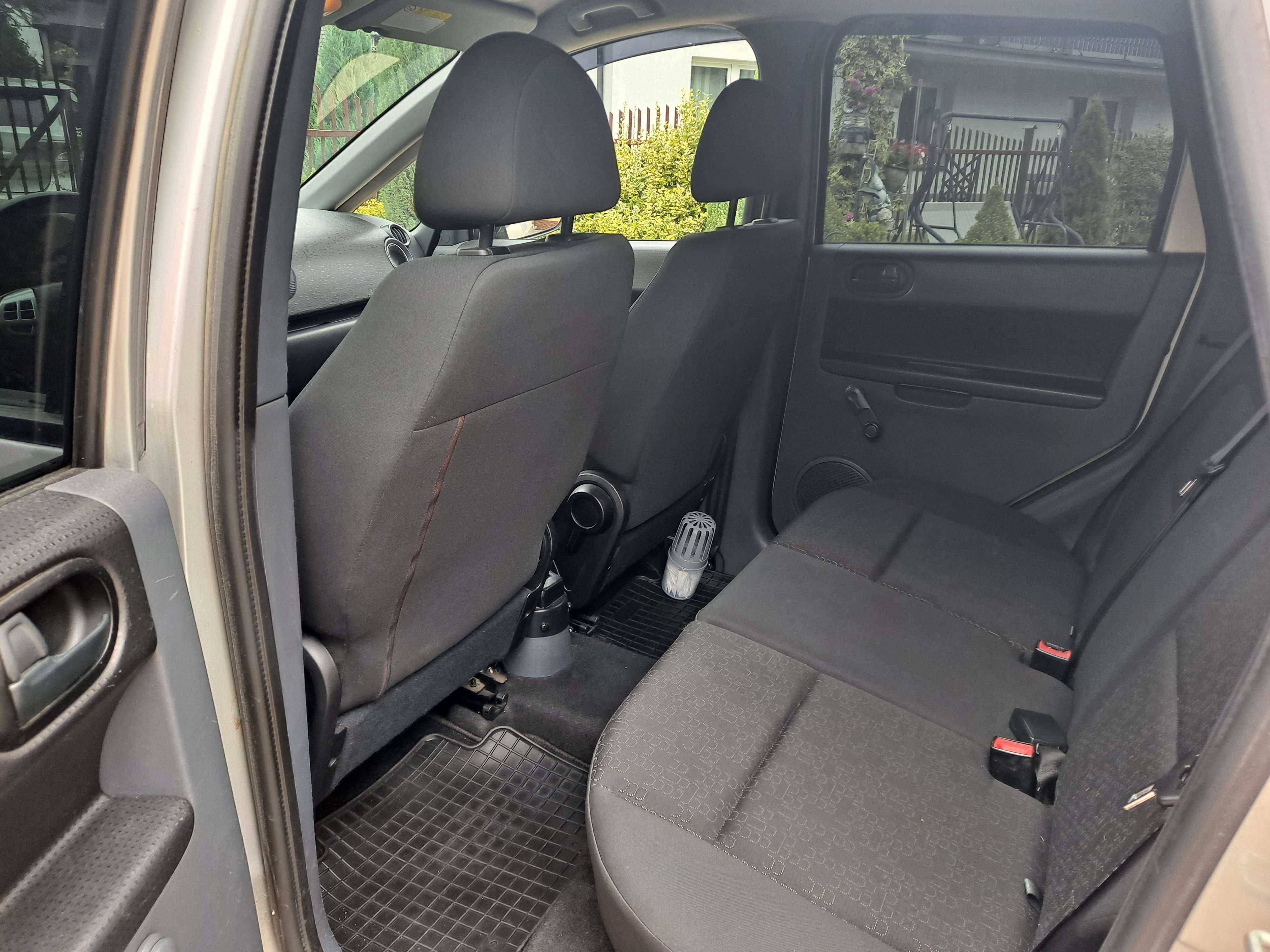 Mitsubishi Z30 Colt 1.3 benzyna, bogato wyposażony + koła zimowe