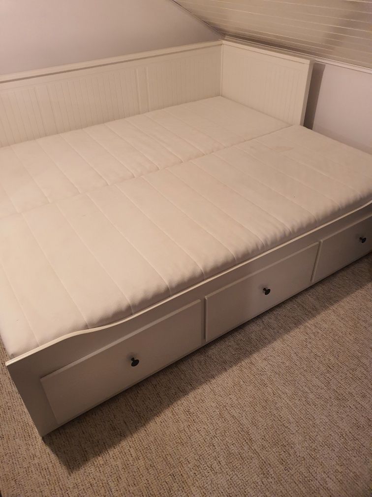 Łóżko / leżanka 2 osobowa Ikea Hemnes biala