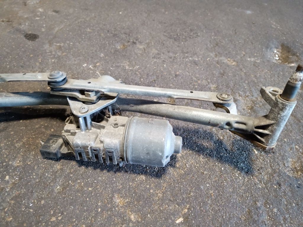 Mechanizm wycieraczek silniczek przód VW polo 9n oryginał Europa gwara