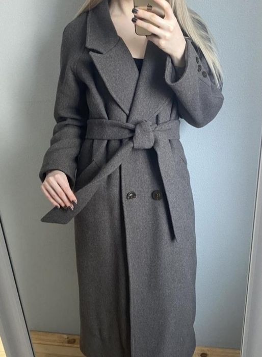 Пальто осіннє сіре утеплене вовна натуральне з підкладом на поясі