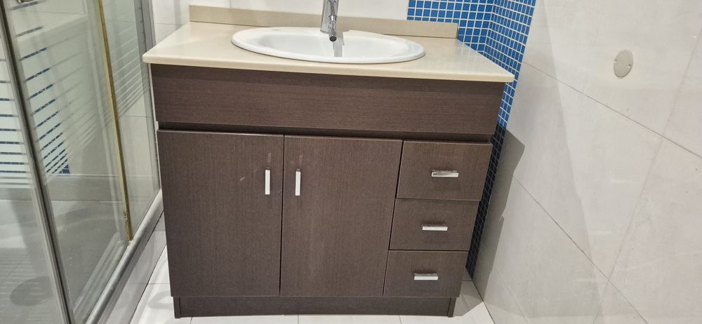 Móvel WC com Lavatório