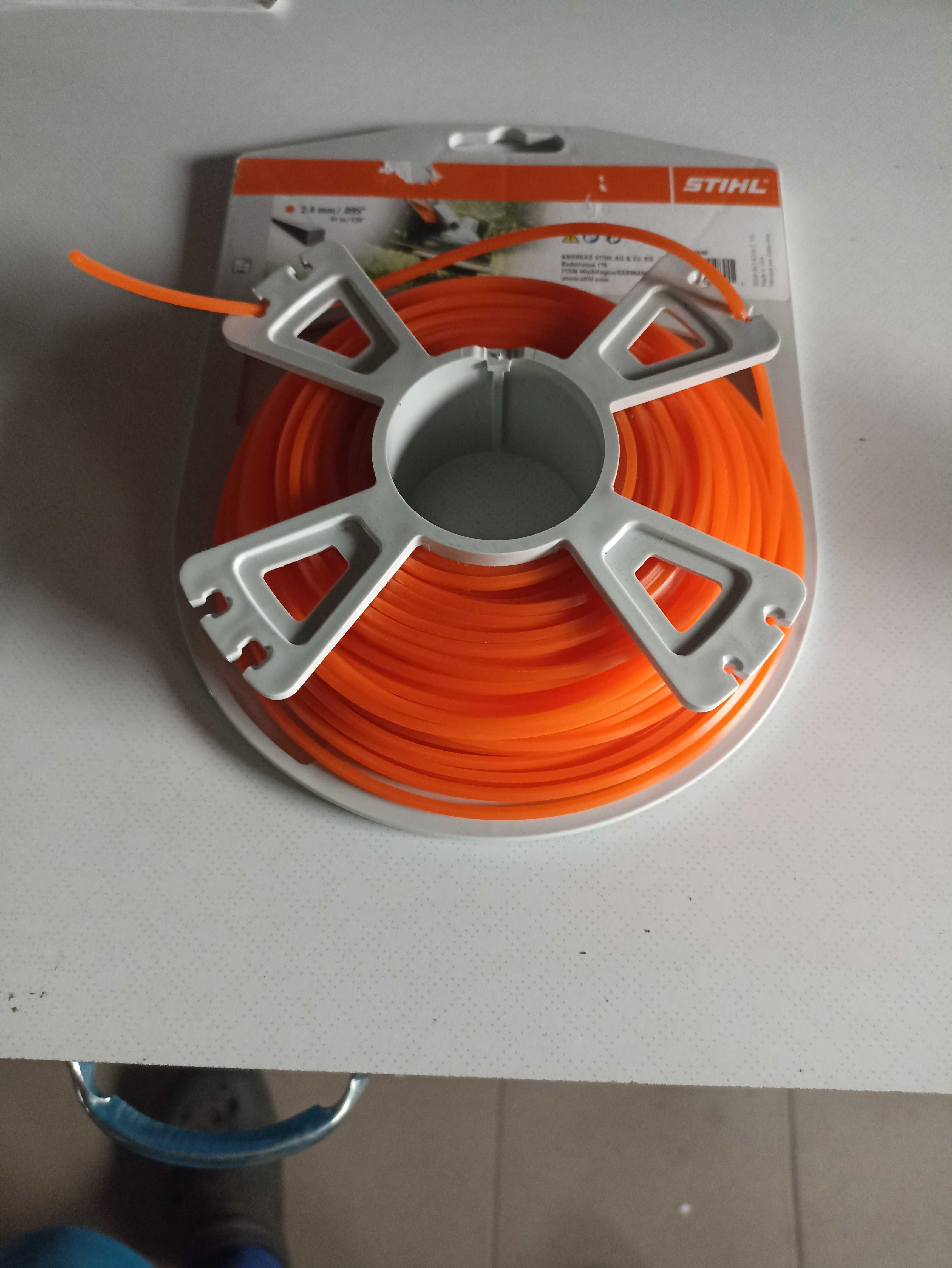 Żyłka tnąca 2,4mm do kosy Stihl