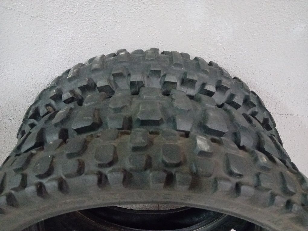 Pneus enduro usados