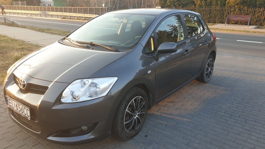 Toyota Auris 2007 1.6 VVT-I
