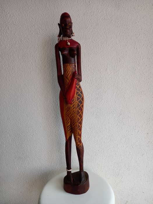 Vendo. BONECA Africana