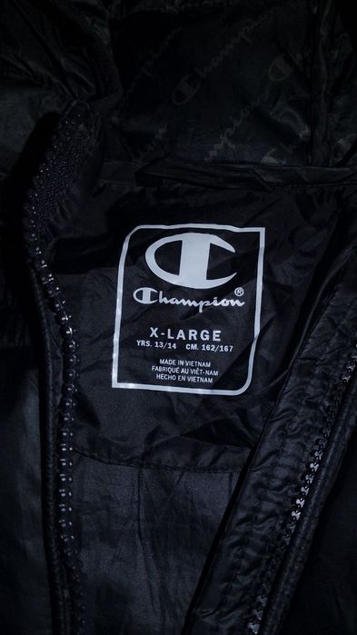 Куртка Champion оригінал ідеальний стан