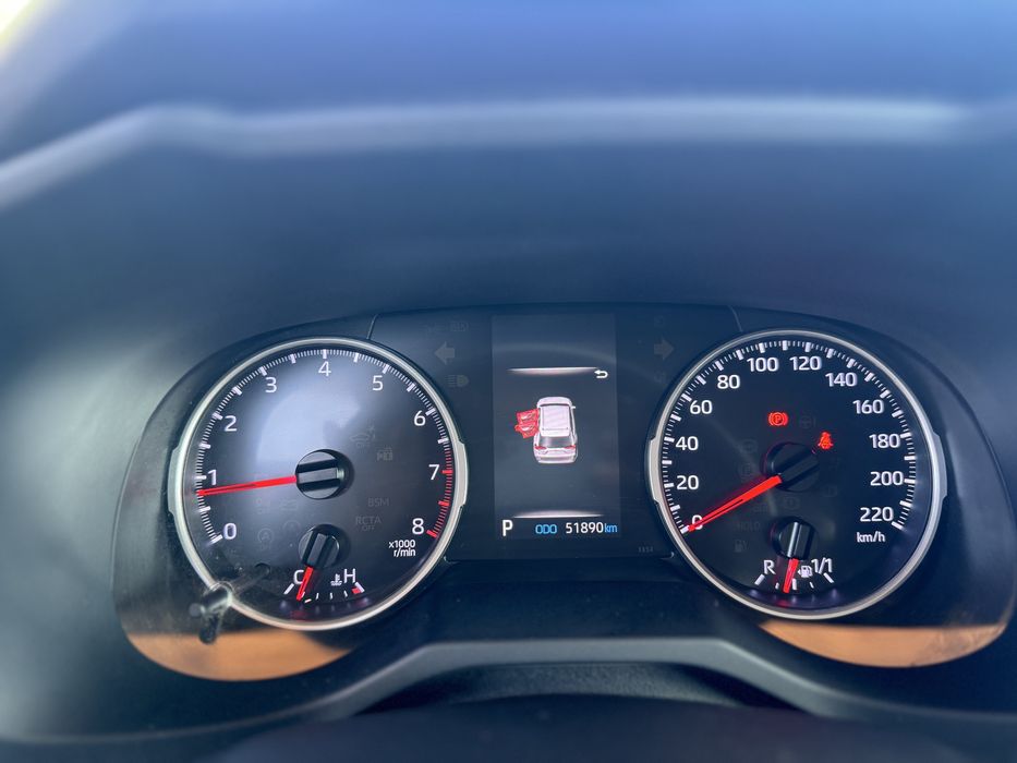 Продається автомобіль Toyota Rav 4