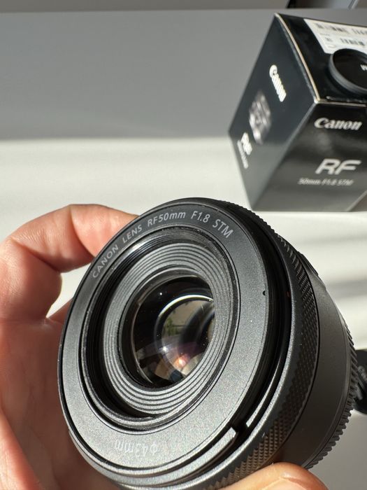 Canon RF 50mm f/1.8 STM – obiektyw