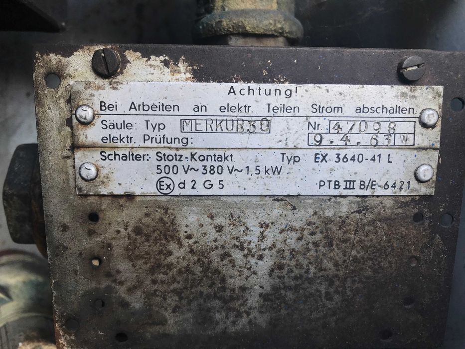 Stacjonarny zbiornik paliwa